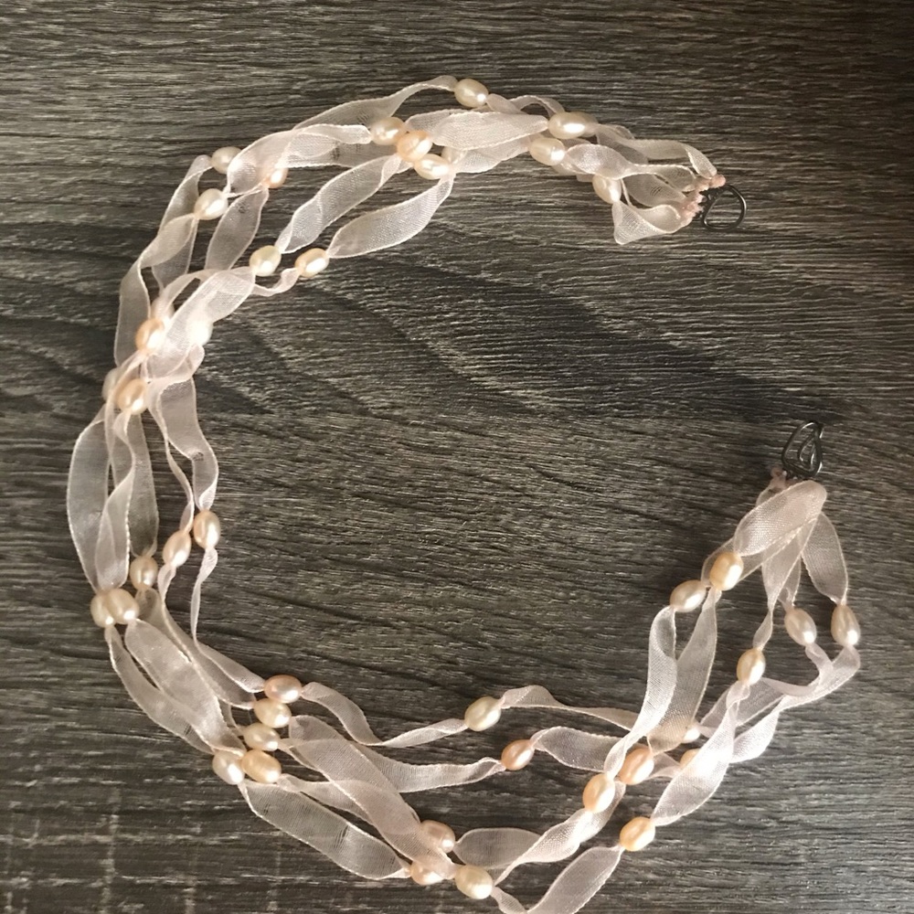 Pink pearl choker